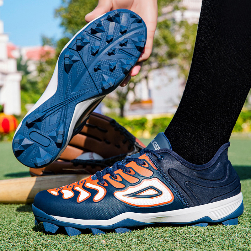 Gradient Flame Breathable Baseball Turf Shoes